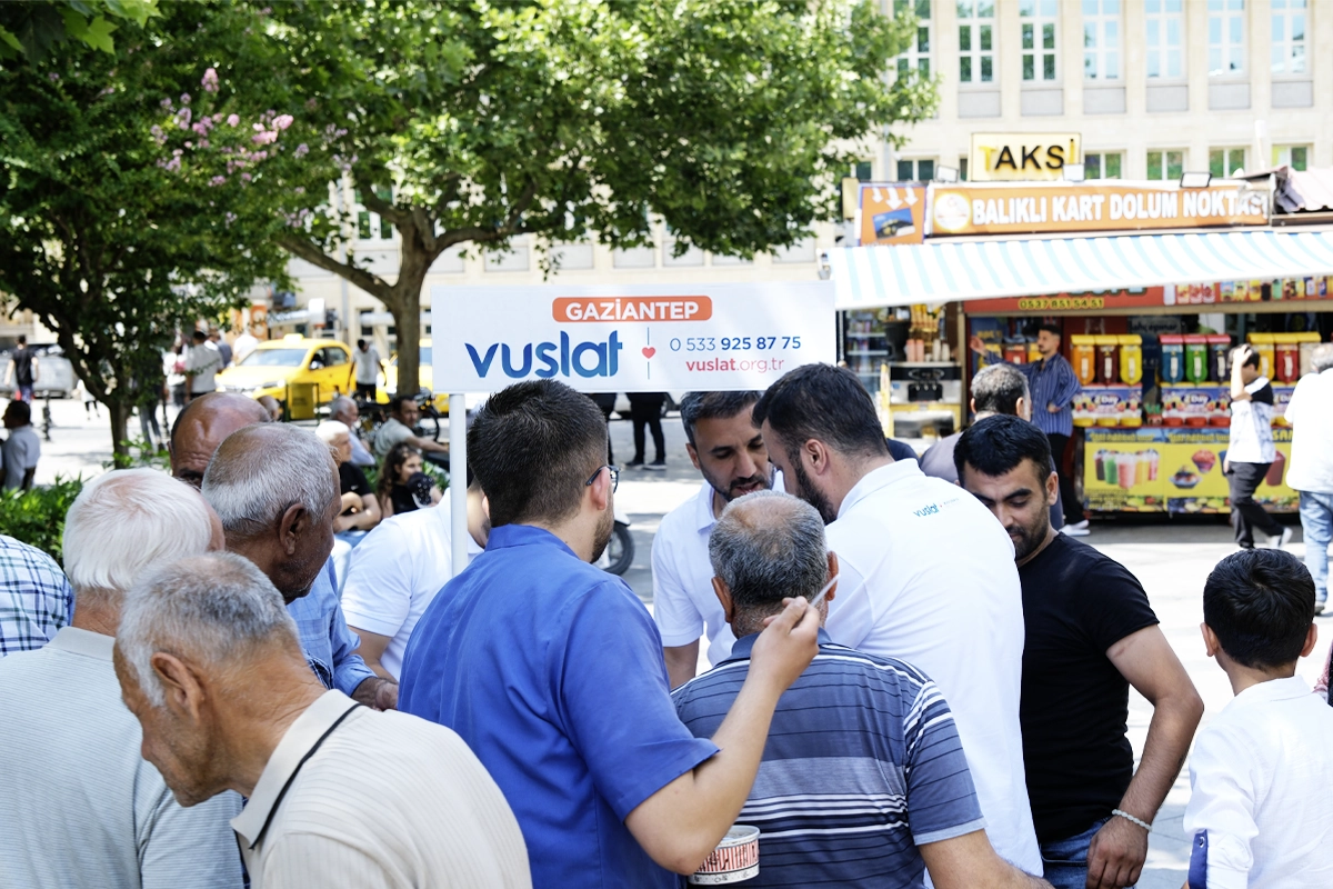 Gaziantep Temsilciliğimizden Aşure Günü'nde Kardeşlik ve Paylaşma İkramı