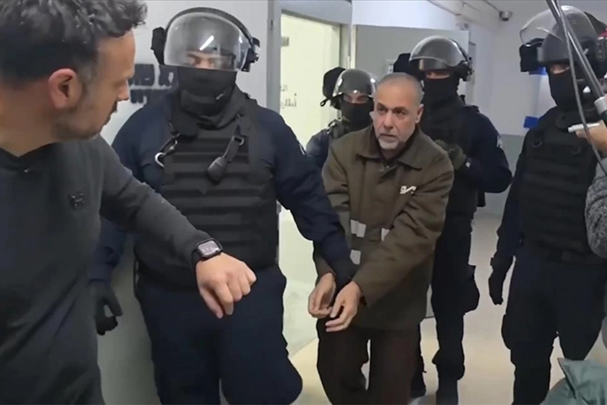 Gazzeli Esir Doktor Hüsam Ebu Safiye Su Kuyusu (Afrika)