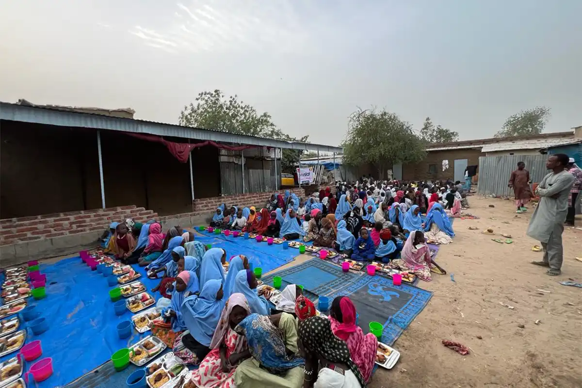 Afrika’da Bir Sofra Kur, 100 Kişiye Umut Ol